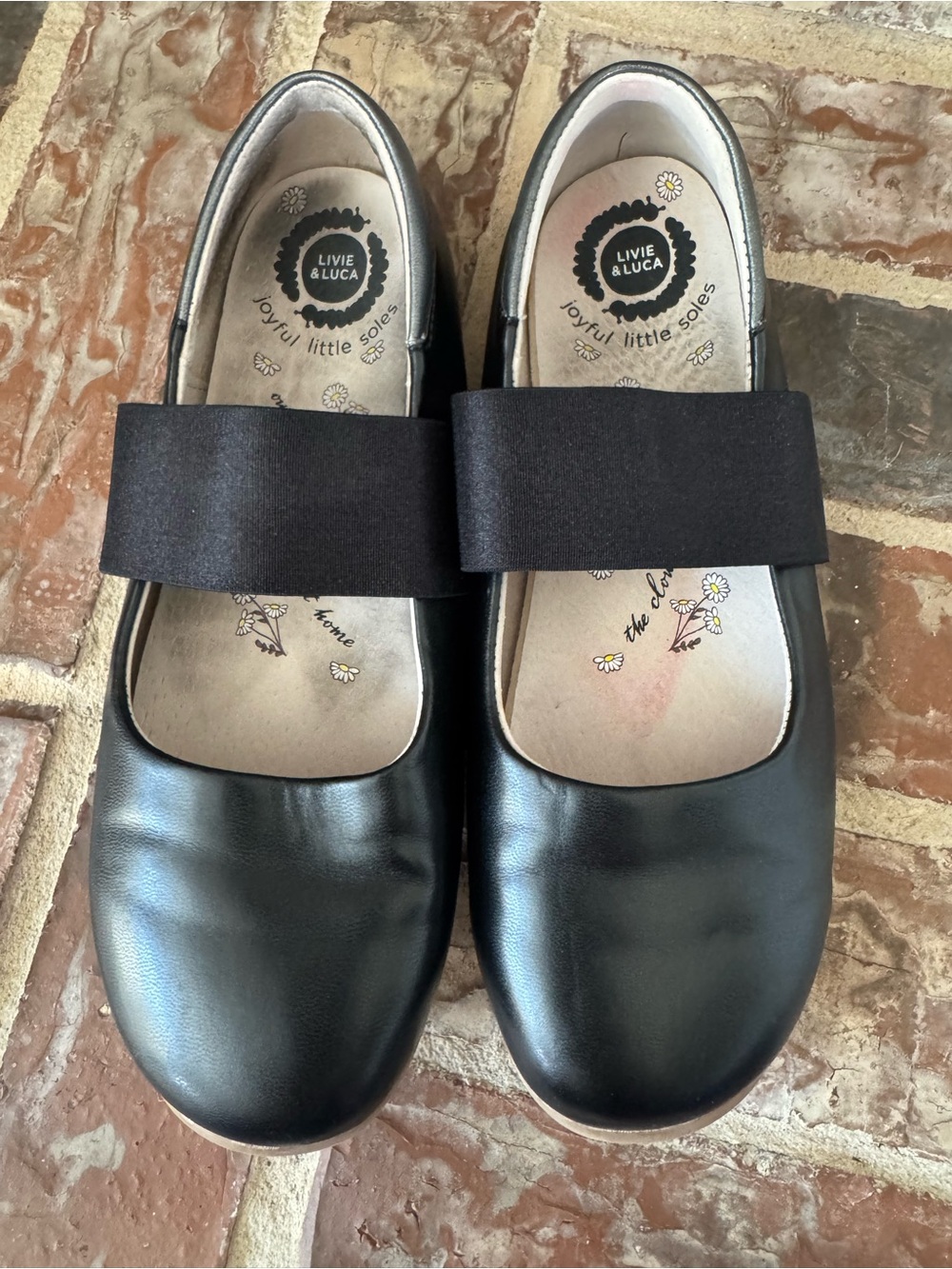 Livie & Luca Black Ballet Flats size 3Y
